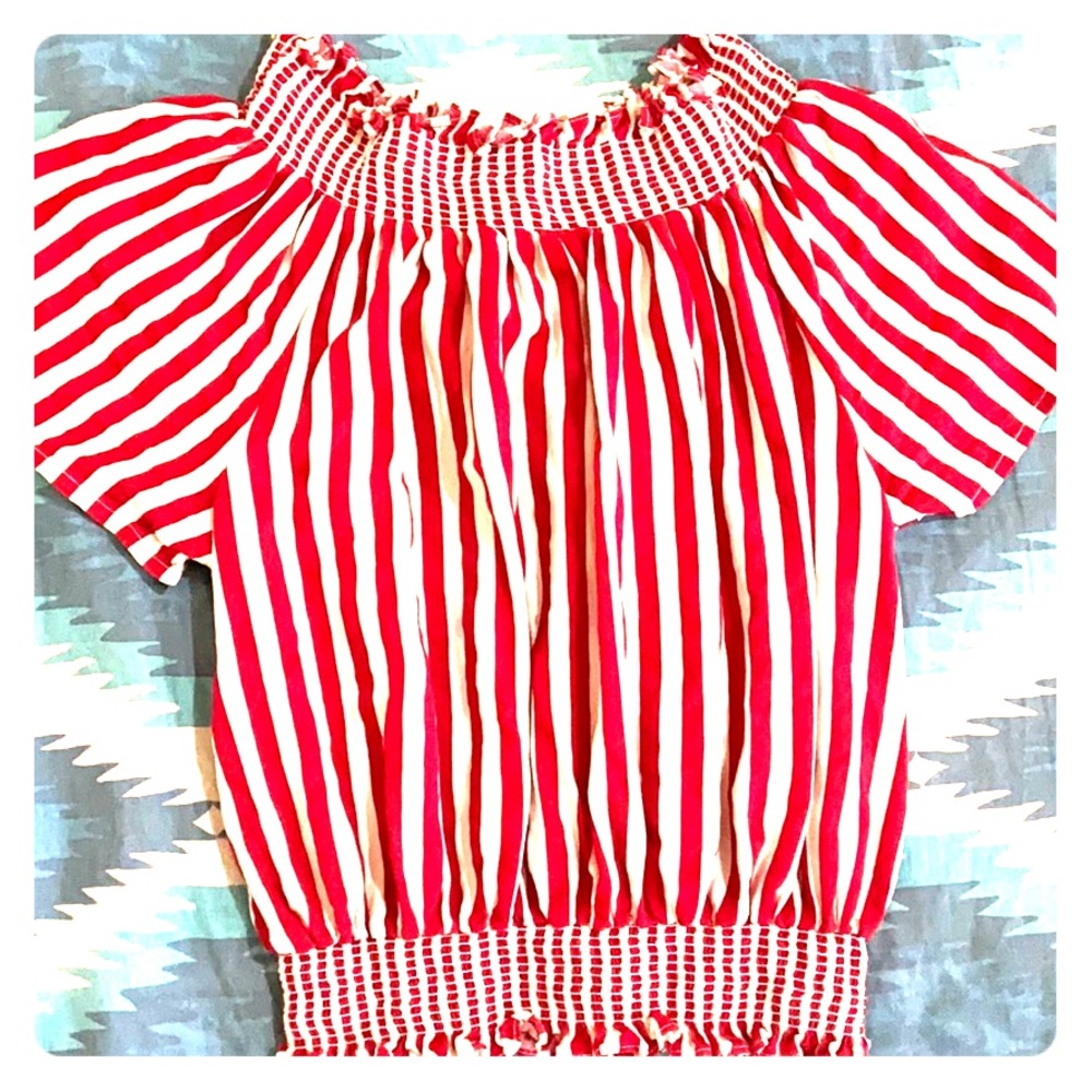 Red and white stripes!